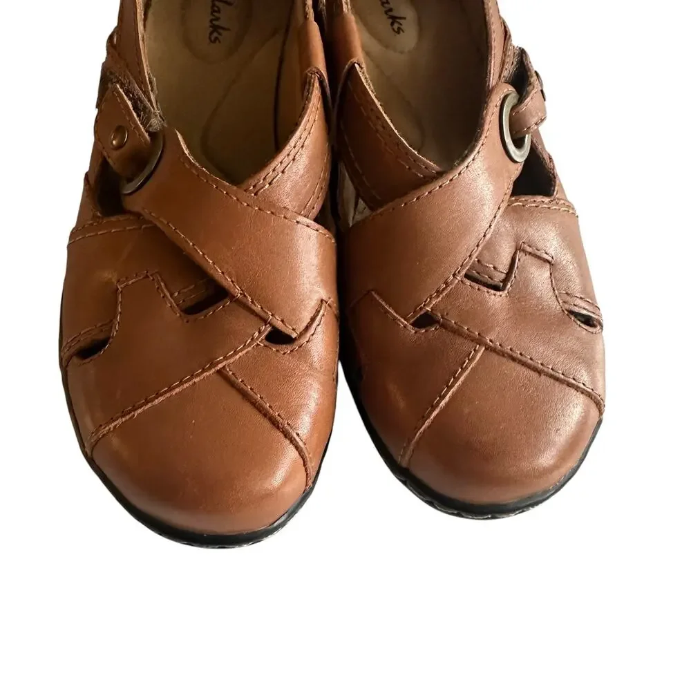 Clarks Ashland India Leather Flats Womens Size 7.5 Camel Tan Flat Comfort Shoes